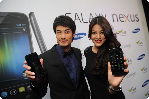 บอย ปกรณ์ และ พิตต้า ร่วมเปิดตัว Galaxy Nexus