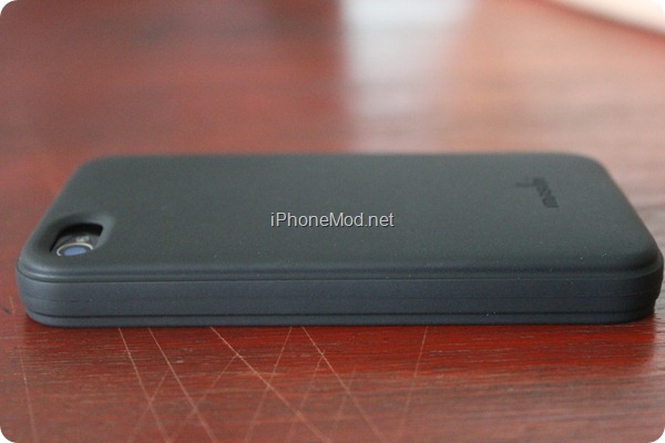 Moshi-Puro-for-iPhone (10)