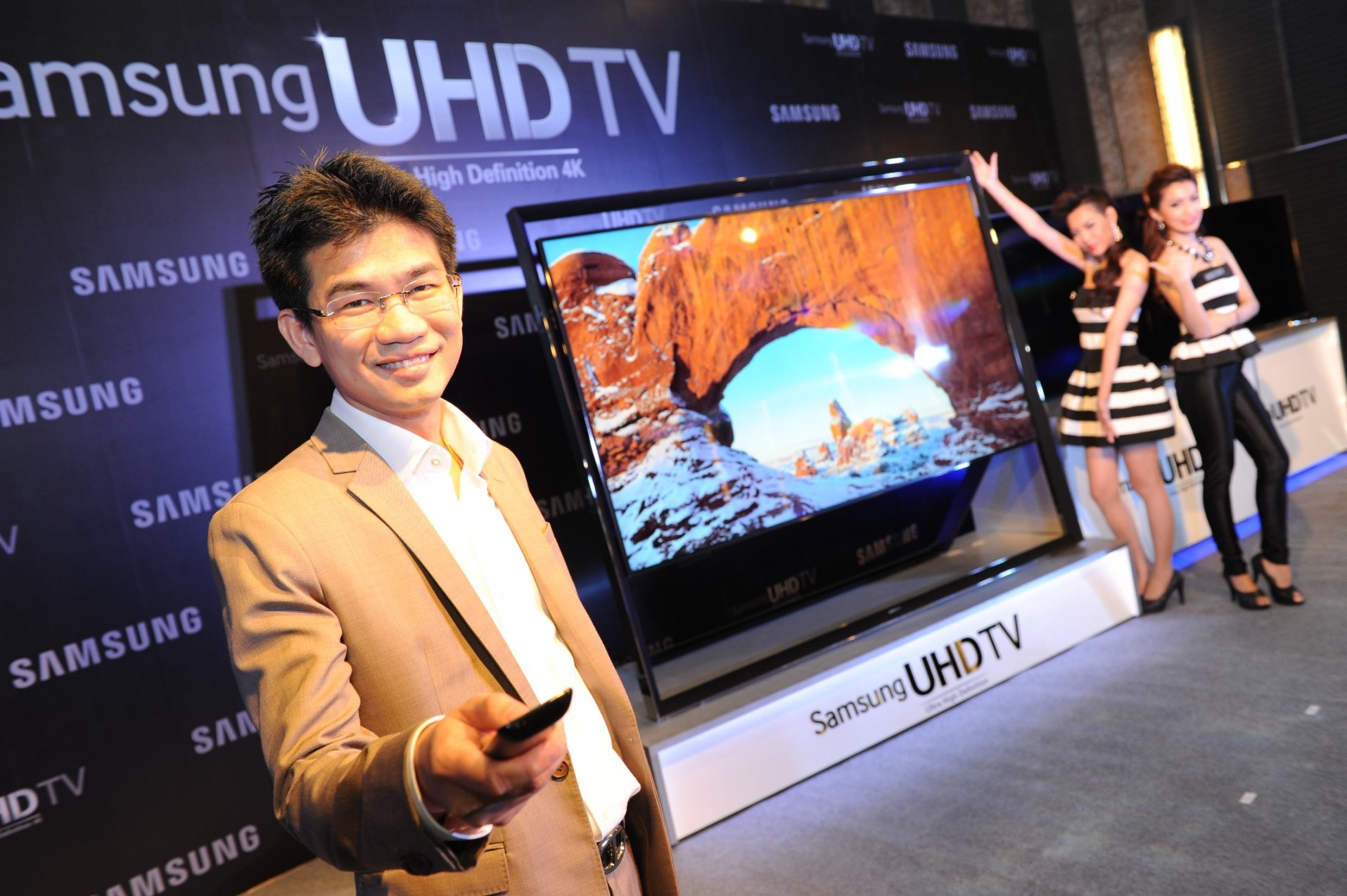 sumsung-uhd-tv (6)