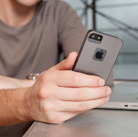 CaseMate_Zero-Case_iPhone5s_Black