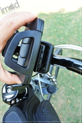 Review-Capdase-Bike-Mount-Holder-Racer (11)