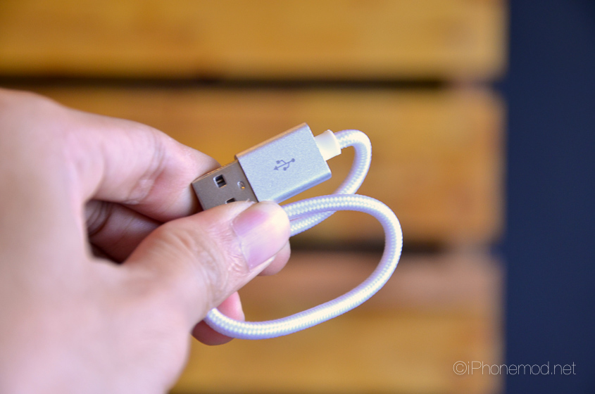 labc-lightning-cable-11