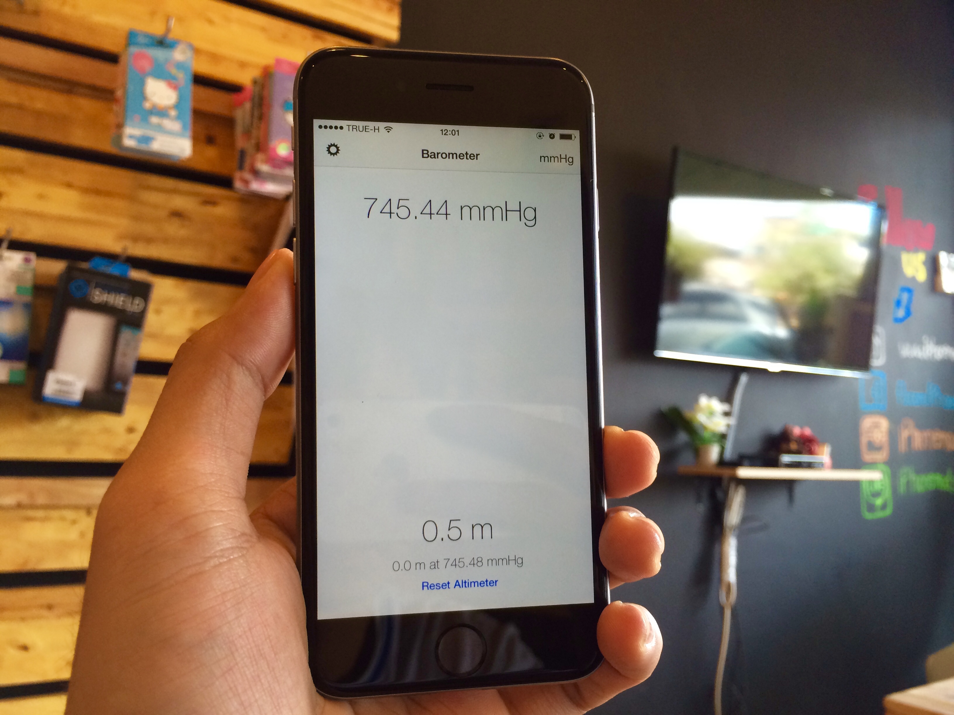 Barometer วัดระดับความสูงด้วย iPhone 6, iPhone 6 Plus, iPad Air 2