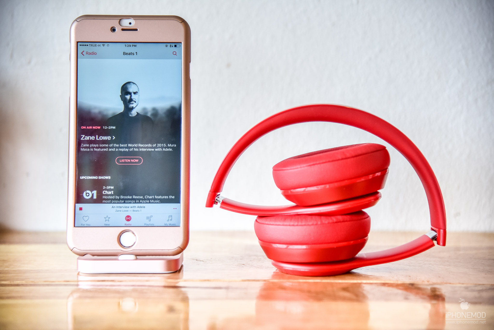 Beats-Solo-Wireless-18