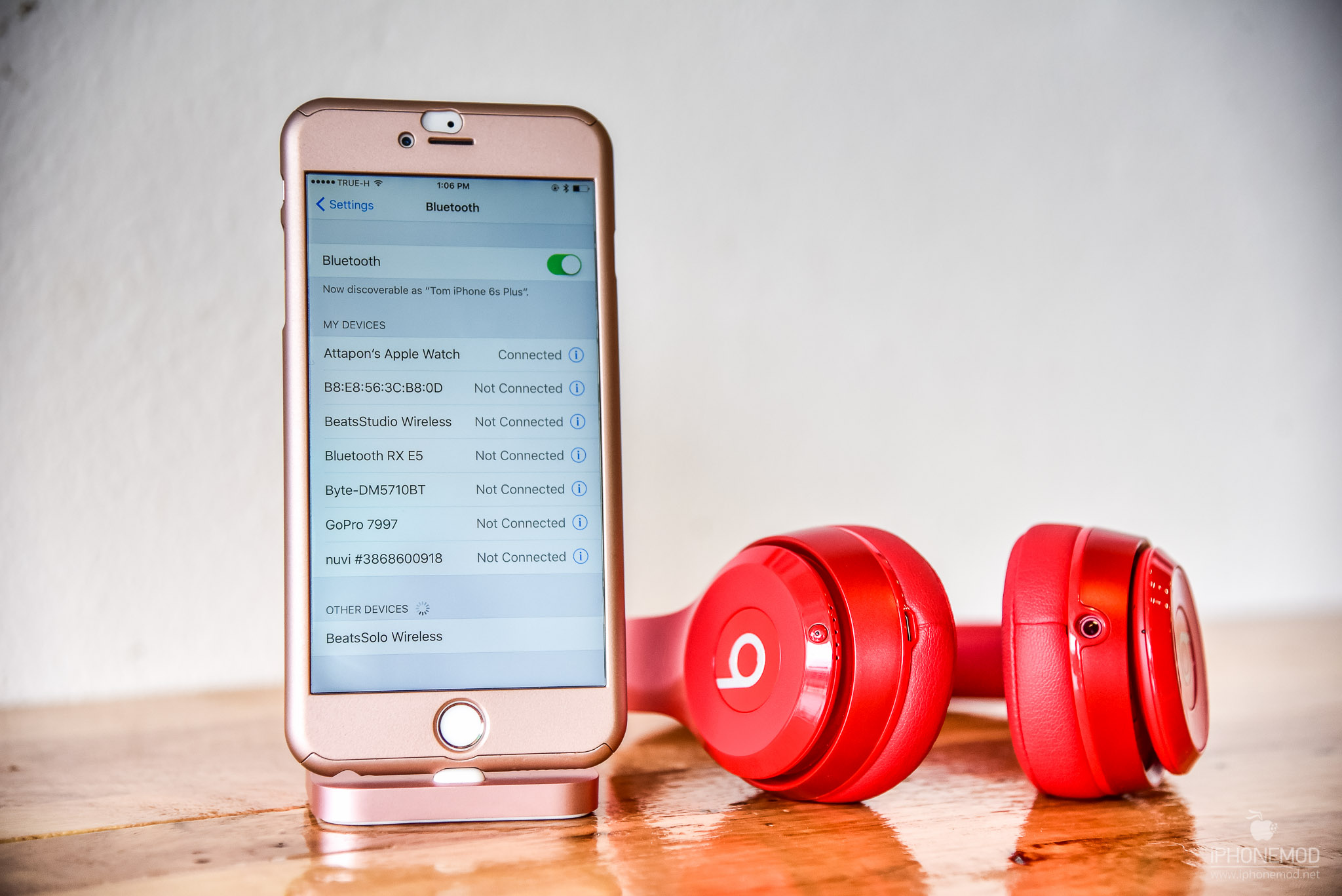 Beats-Solo-Wireless-7