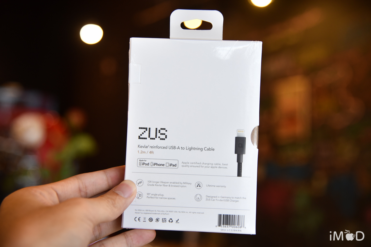 zus-lightning-cable-unbox-2