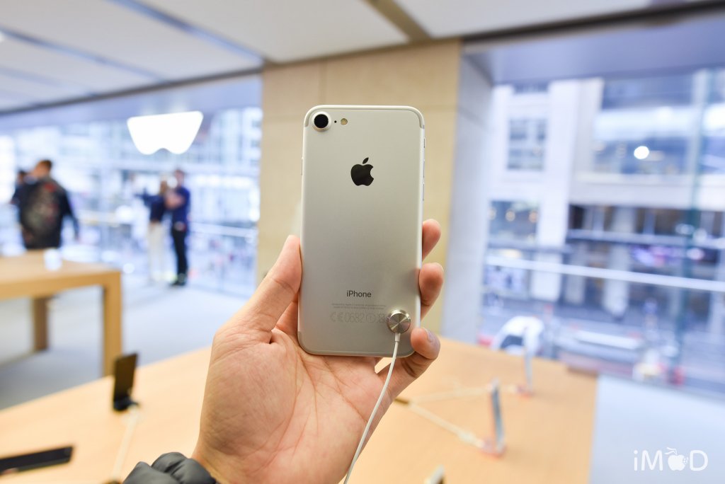 iPhone-7-7plus-launch-1