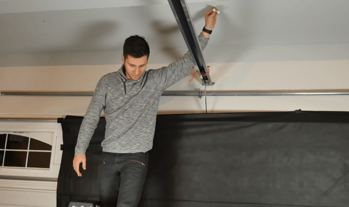 AirPods-Drop-Test-4-1