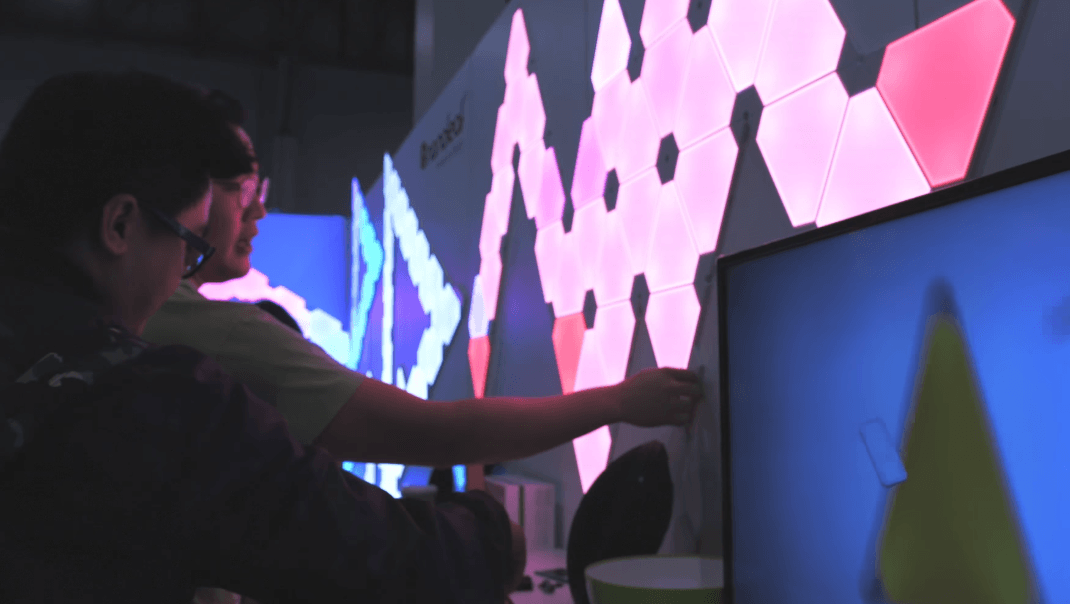 AppleCES2017-Gadget-4-2