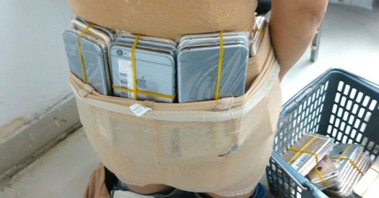 Iphone Woman Smuggle China Cover