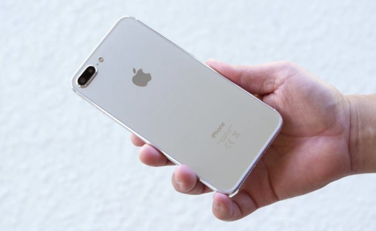 ชมรีวิว iPhone 7s Plus และ iPhone 8 เครื่องจำลอง (Dummy)