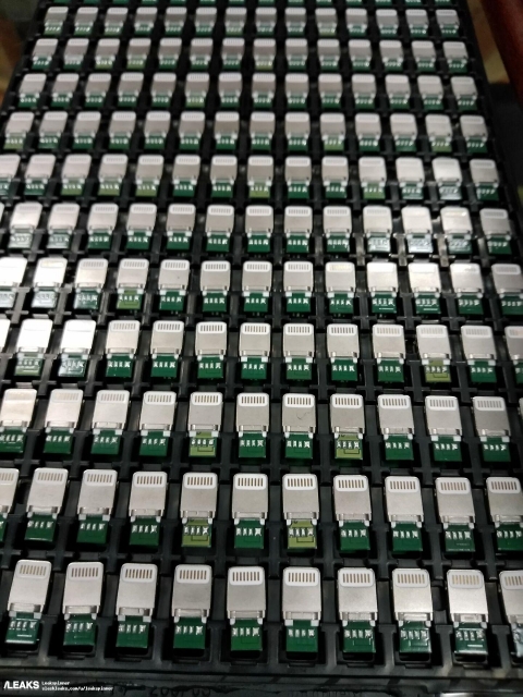 Iphone 8 Speaker Lightning Part Photo Leaks 5