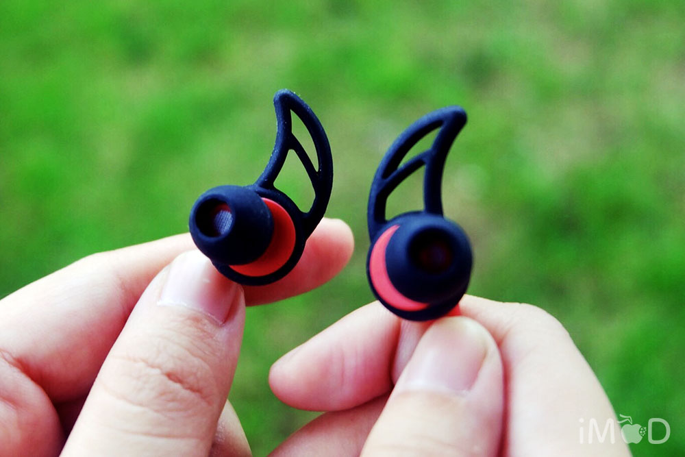 Gizmo Gb 02 Bluetooth Earphone 7