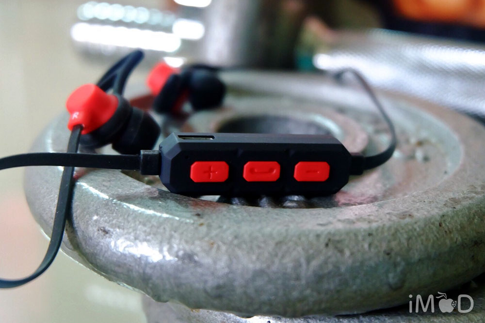 Gizmo Gb 02 Bluetooth Earphone 9