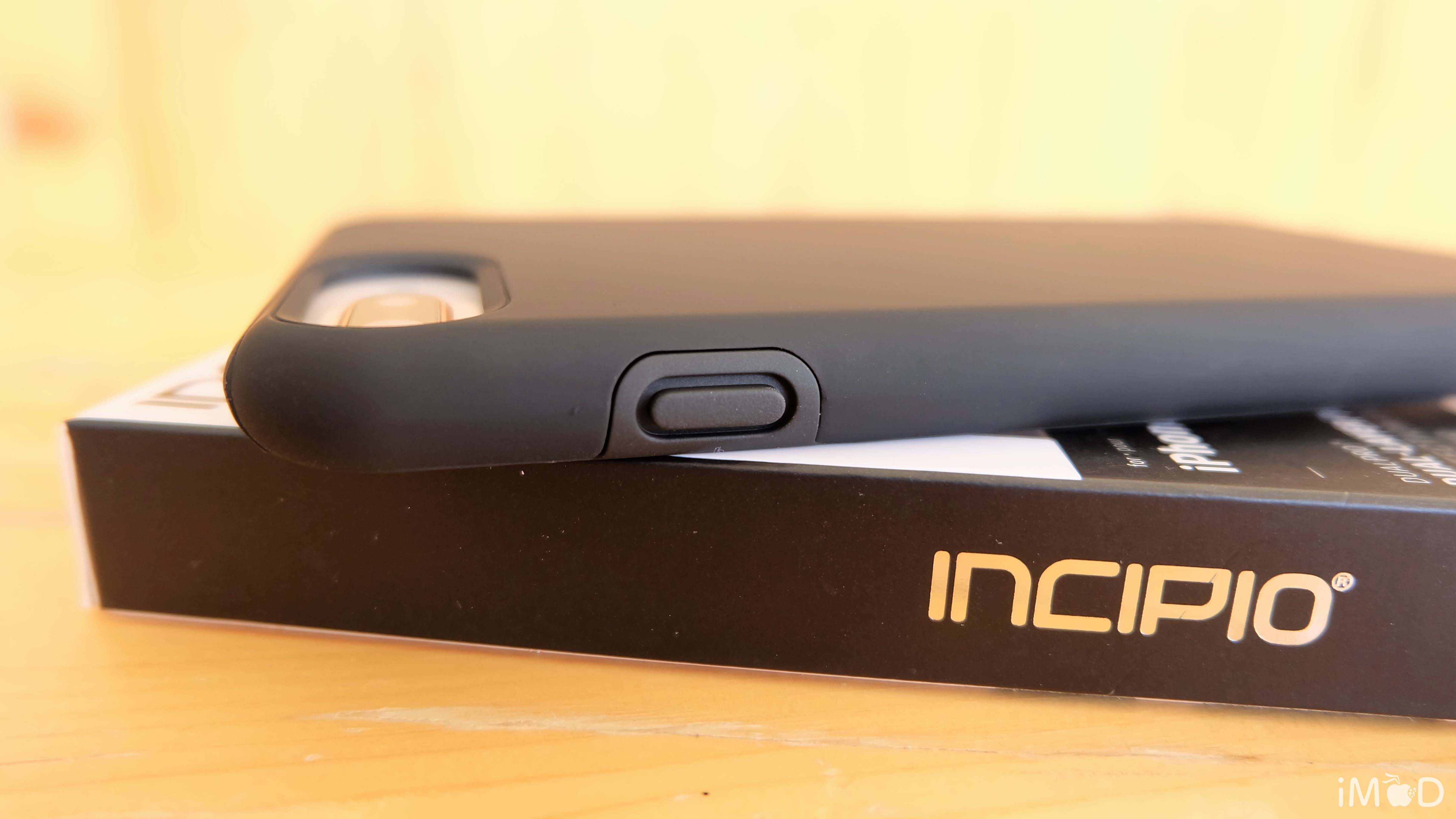 Incipio Duo Pro 5