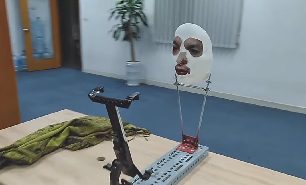 Mask Beats Iphone X Face Id Video 2