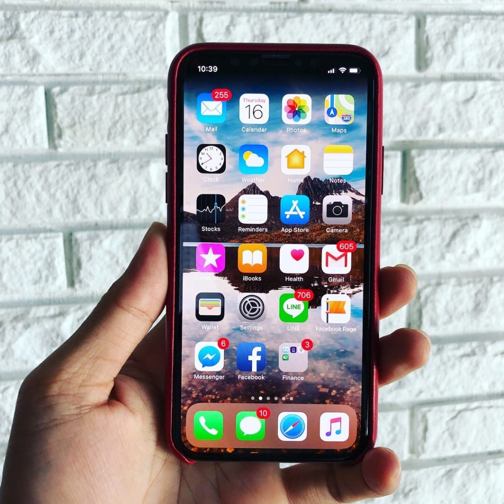 notchy-wallpapers-iphone-x