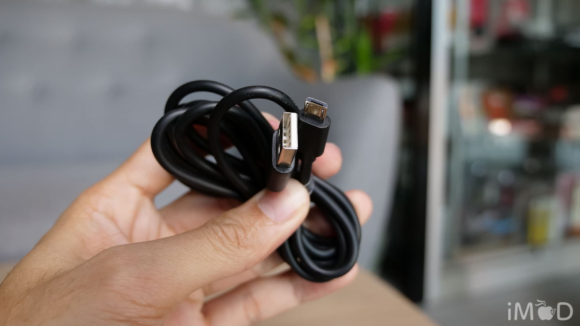 Energea Wireless Charger Review 8322