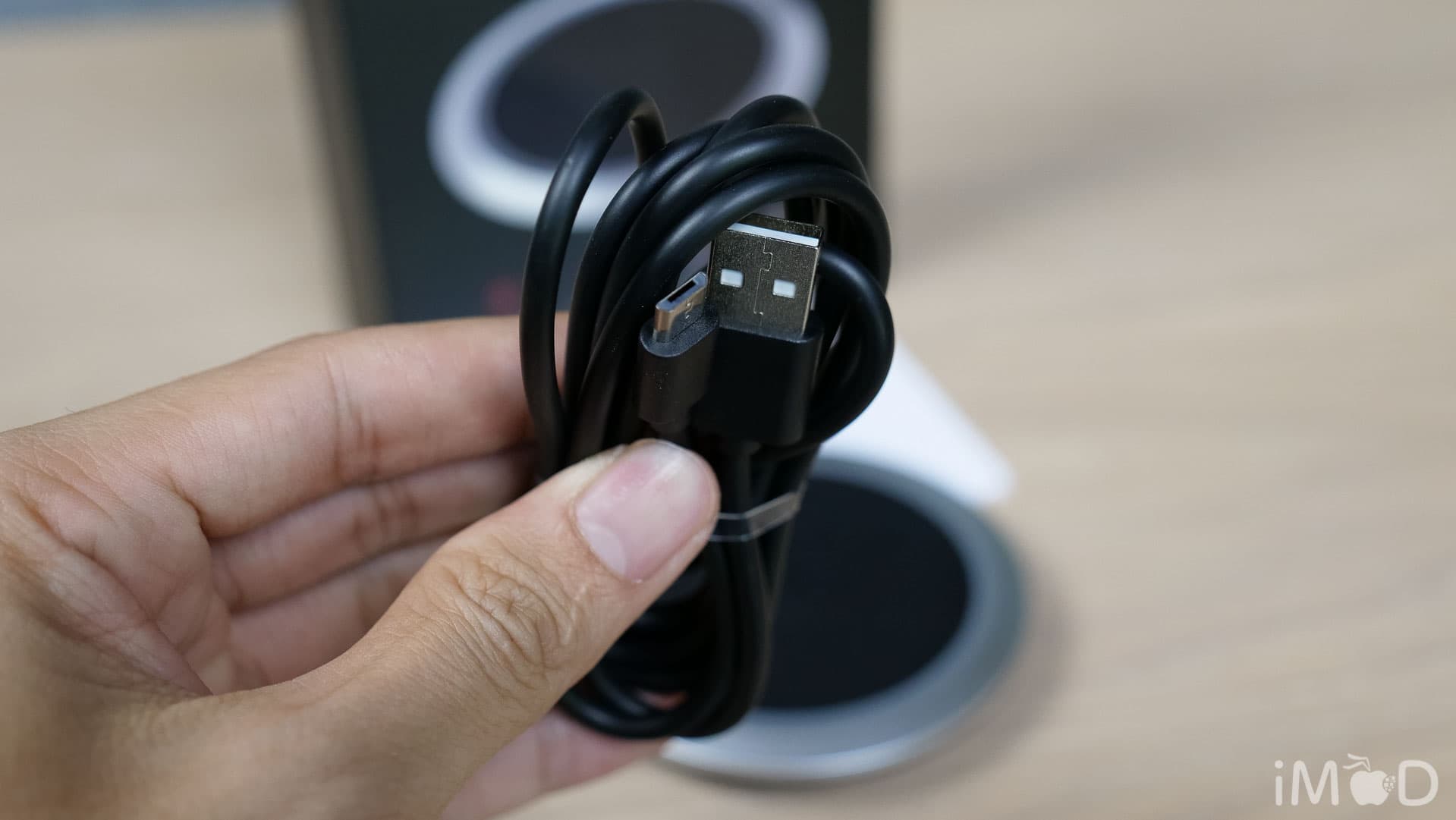 Energea Wireless Charger Review 8346