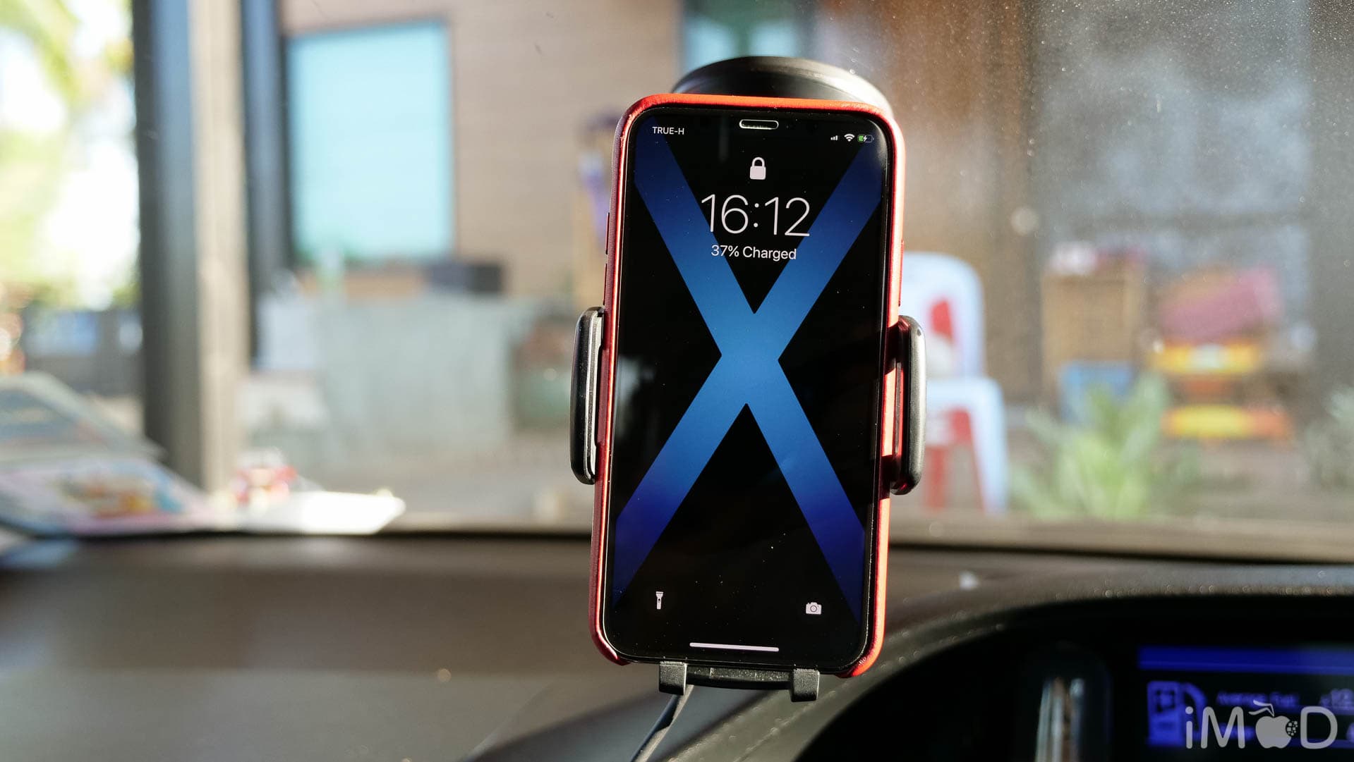 Energea Wireless Charger Review 8389