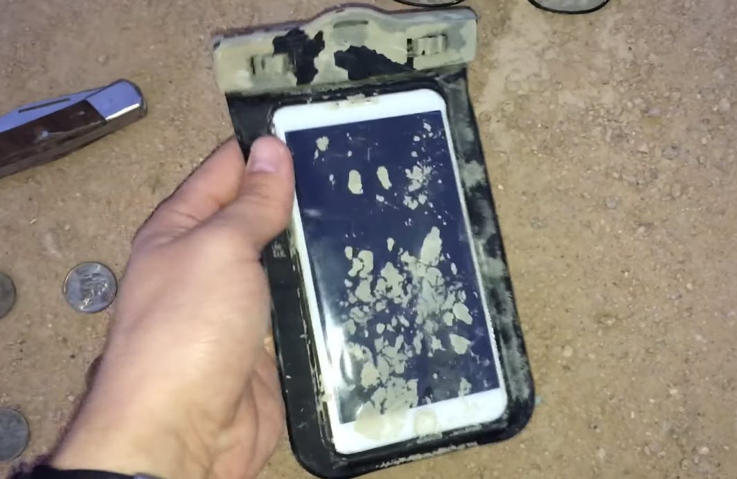 Underwater Detected Iphone 6s Plus 4