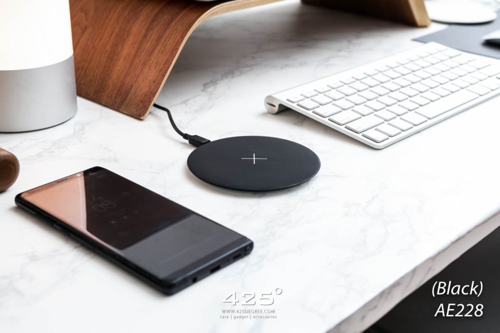 Momax Q.pad X Fast Wireless Charger 2