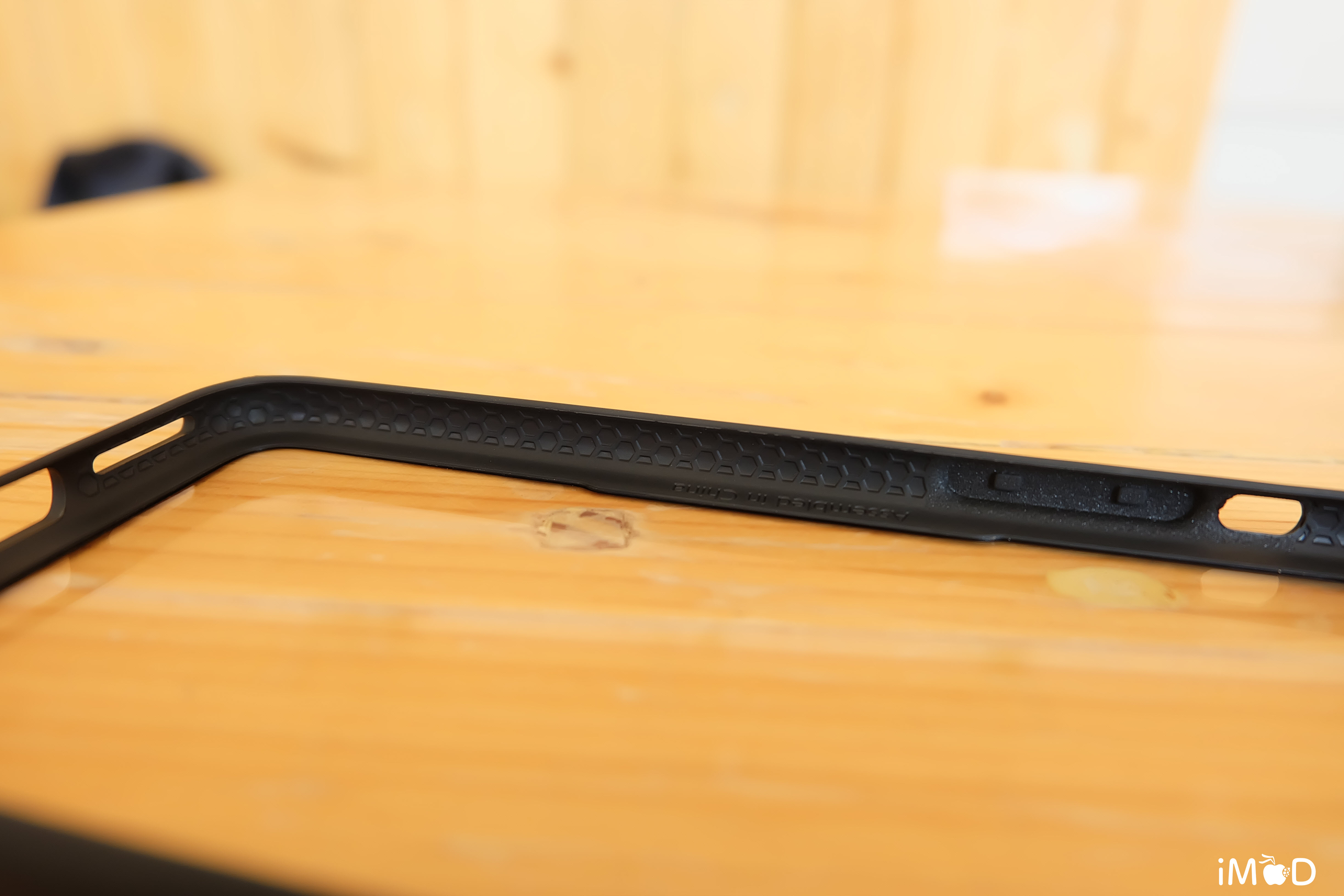 Gizmo Crystal Glass 001