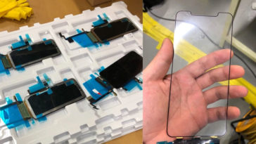 Iphone X Plus Display Photo Leaks