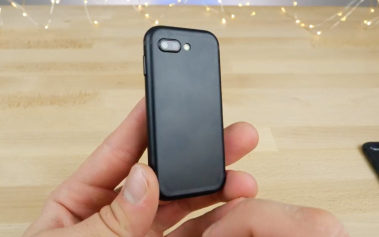 ชมพรีวิว iPhone (เลียนแบบ) เครื่องเล็กที่สุดในโลก (SOYES 7S)