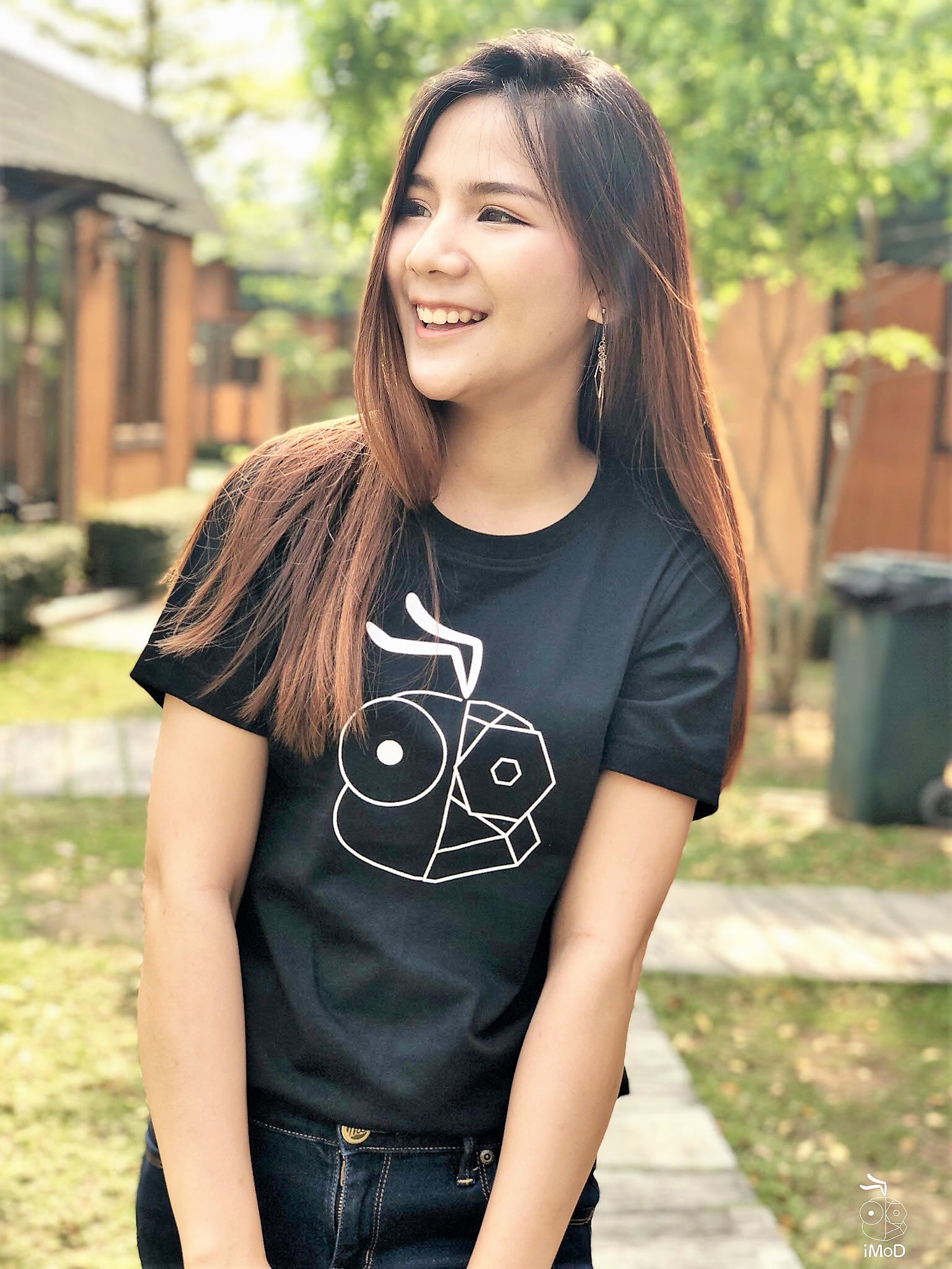 Mewki Shot By Iphone X 1 2