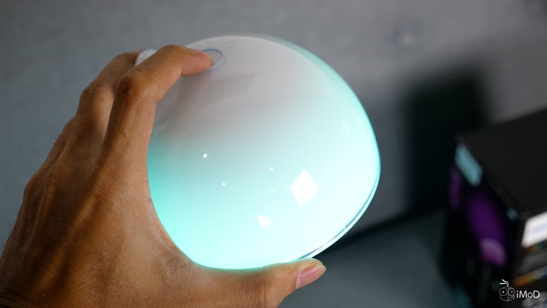 Philips Hue Review 1074