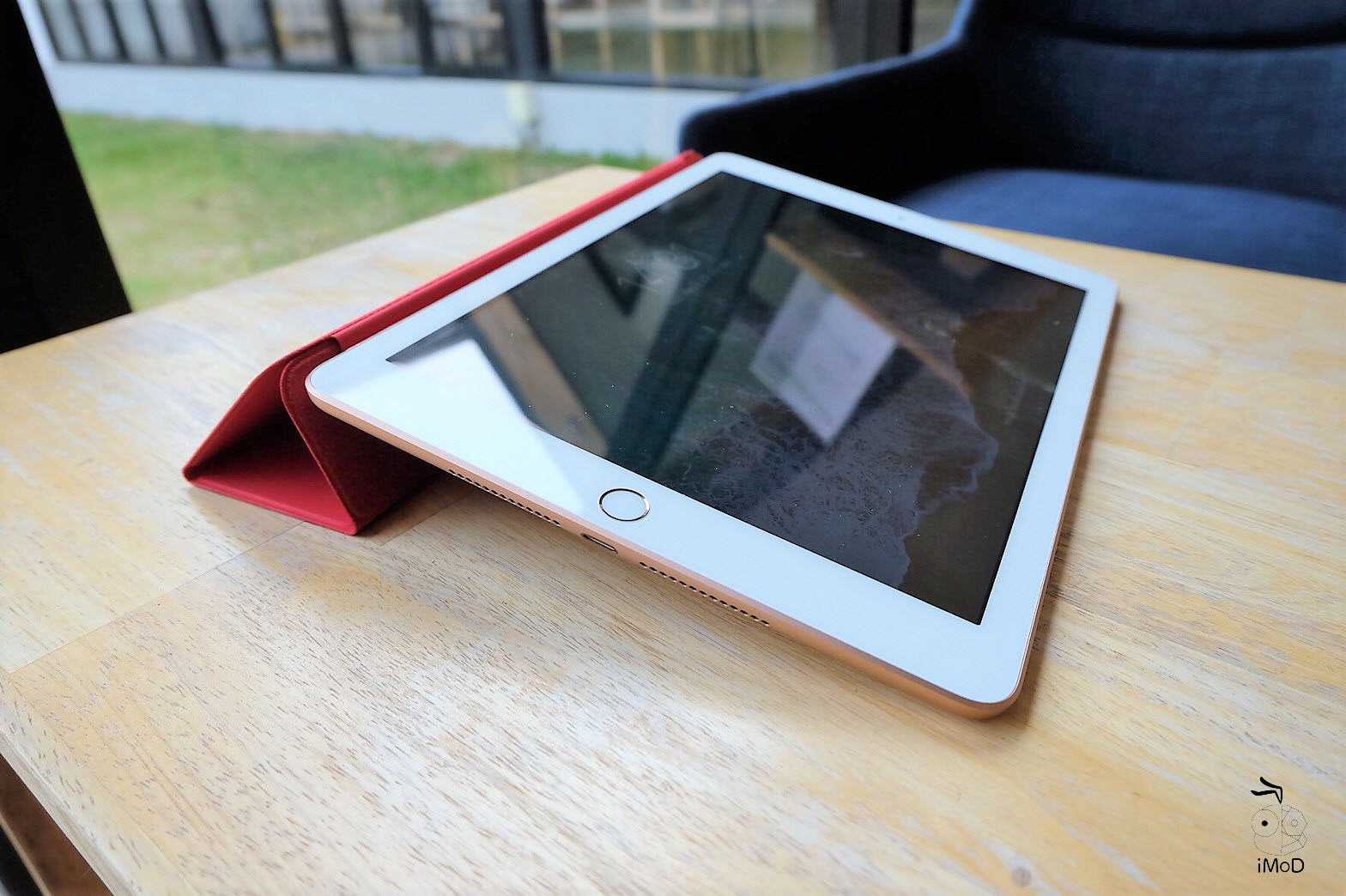 Ipad Gen 6 Smart Cover 064