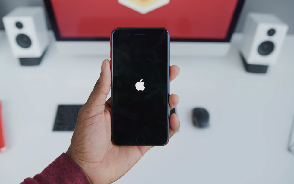 Iphone 8 Plus Red Youtuber 013