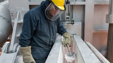 Apple Moves To Make Aluminum Manufacturin Green