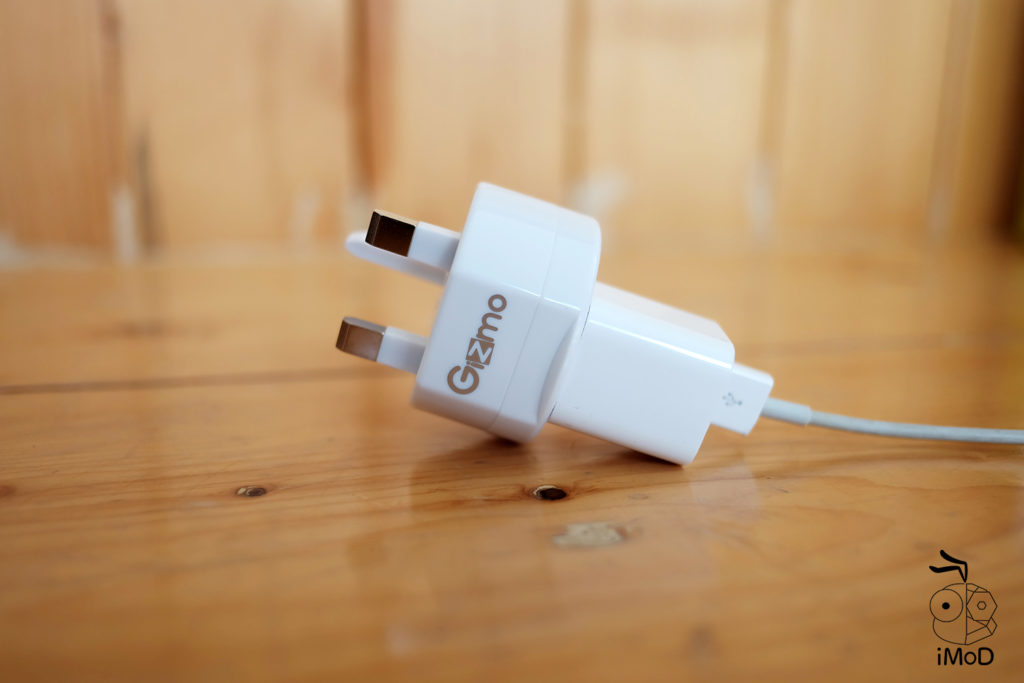 Gizmo Plug Universal Adapter Ga002 Review 11