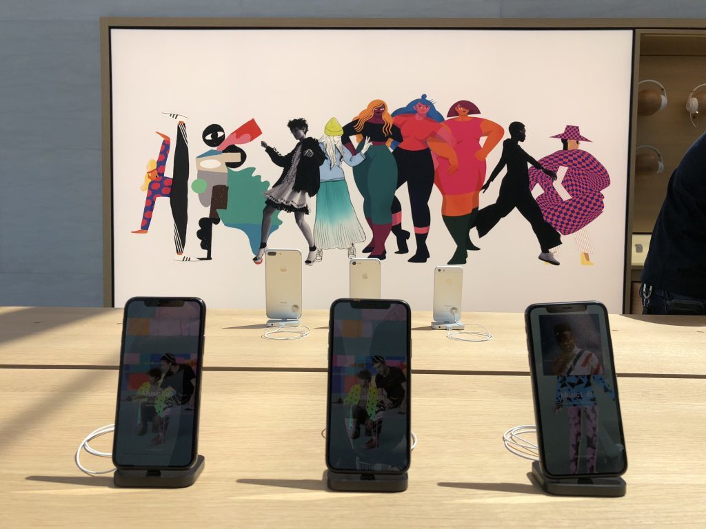 Apple Store Palo Alto Redesign Photos By 9to5mac 11