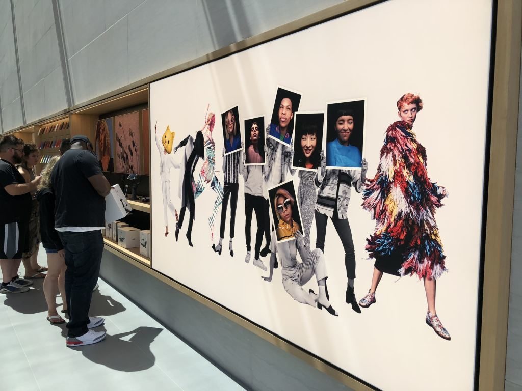 Apple Store Palo Alto Redesign Photos By 9to5mac 14