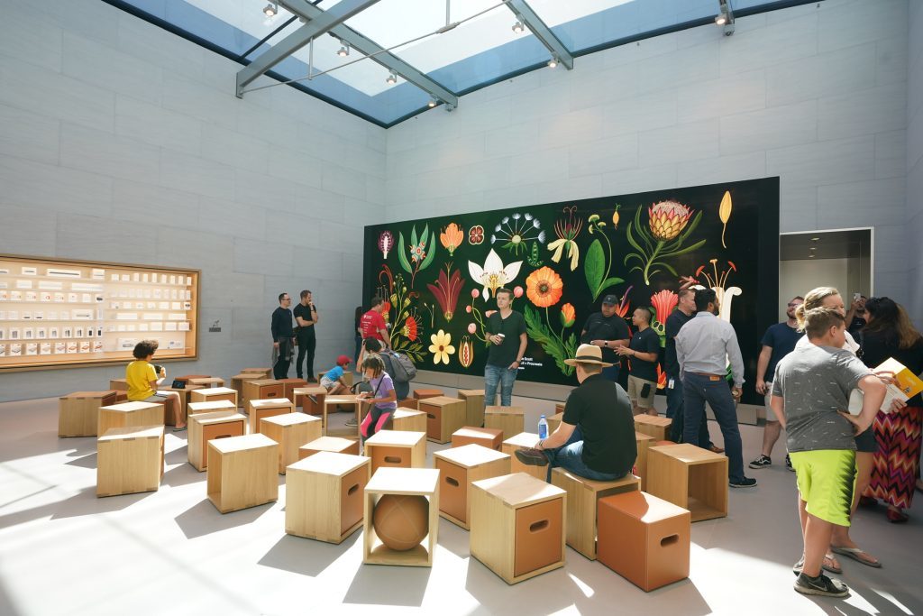 Apple Store Palo Alto Redesign Photos By 9to5mac 3