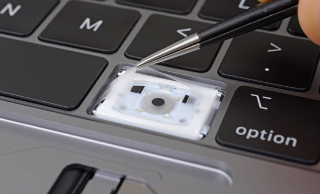 Macbook Pro 2018 Keyboard With Thin Silicone Barrier Under Keycaps
