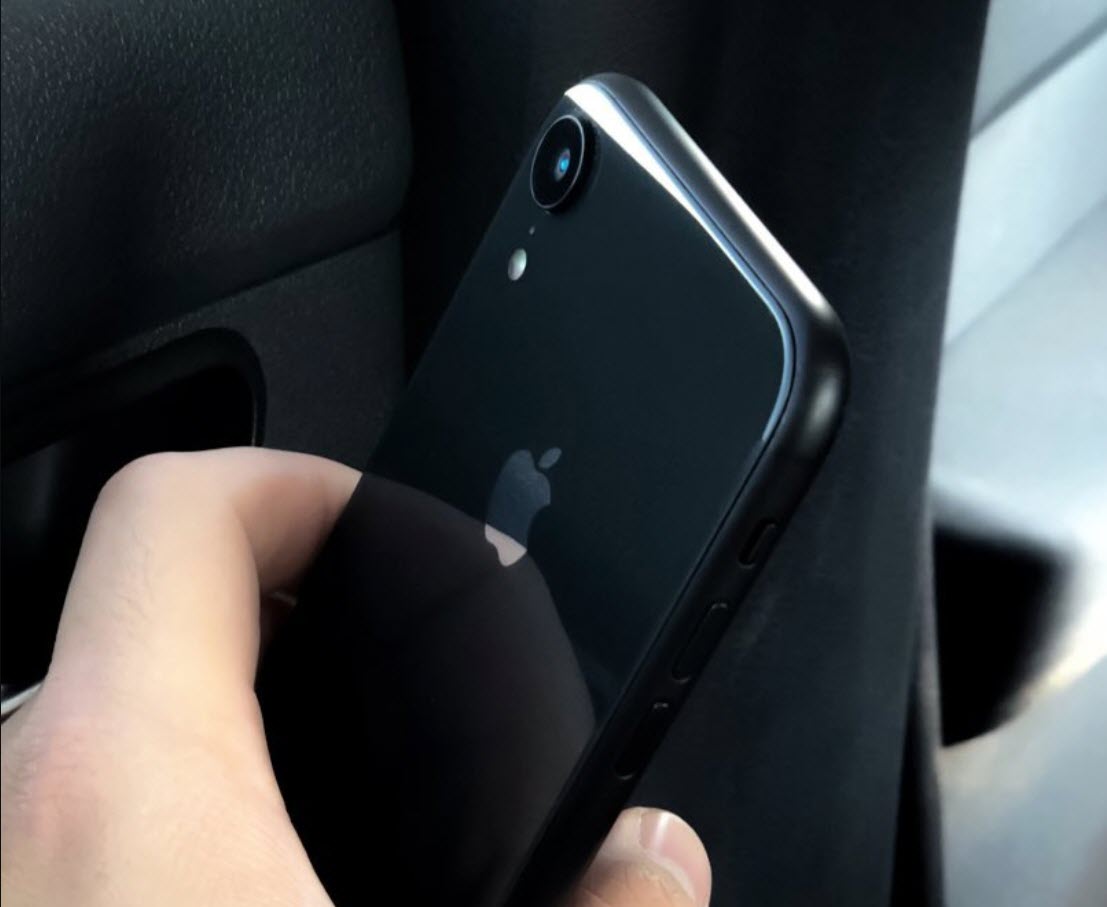 Iphone Xr Photo Leaks Before Event 2