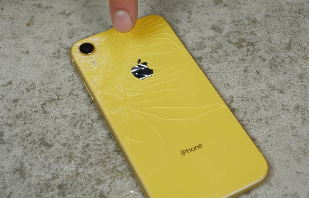 Iphone Xr Iphone 8 Drop Test Img 4