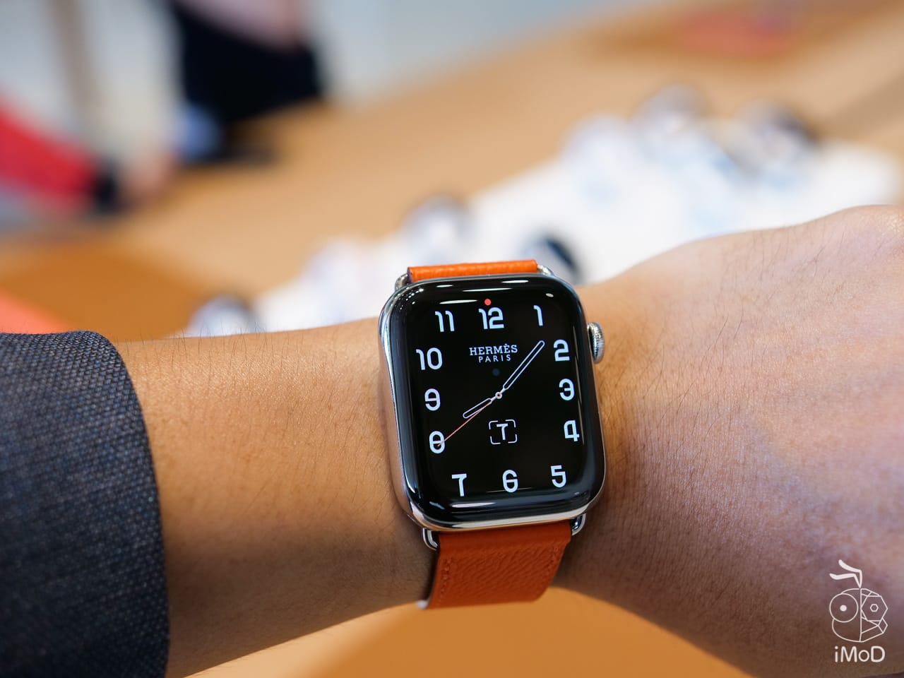 Apple Iconsiam 1200354