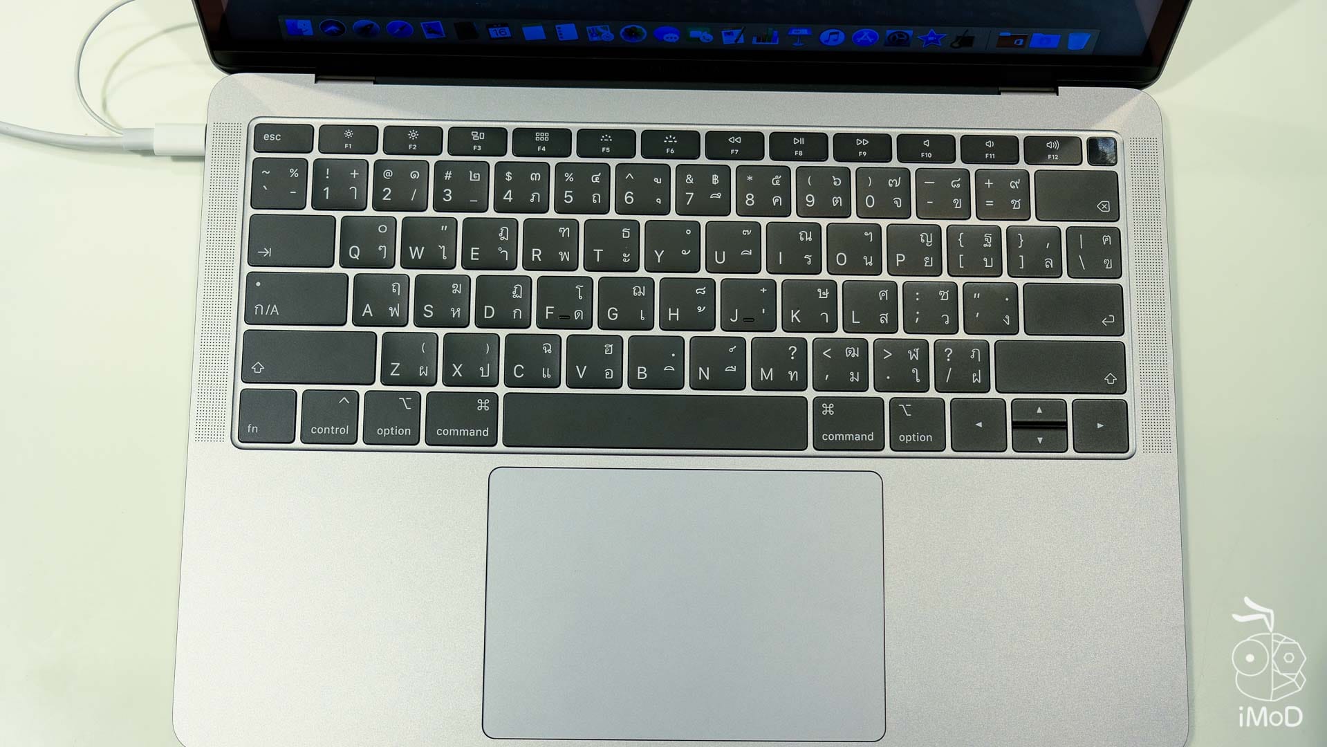 Ipad Pro Macbook Air 2018 Studio7 2361