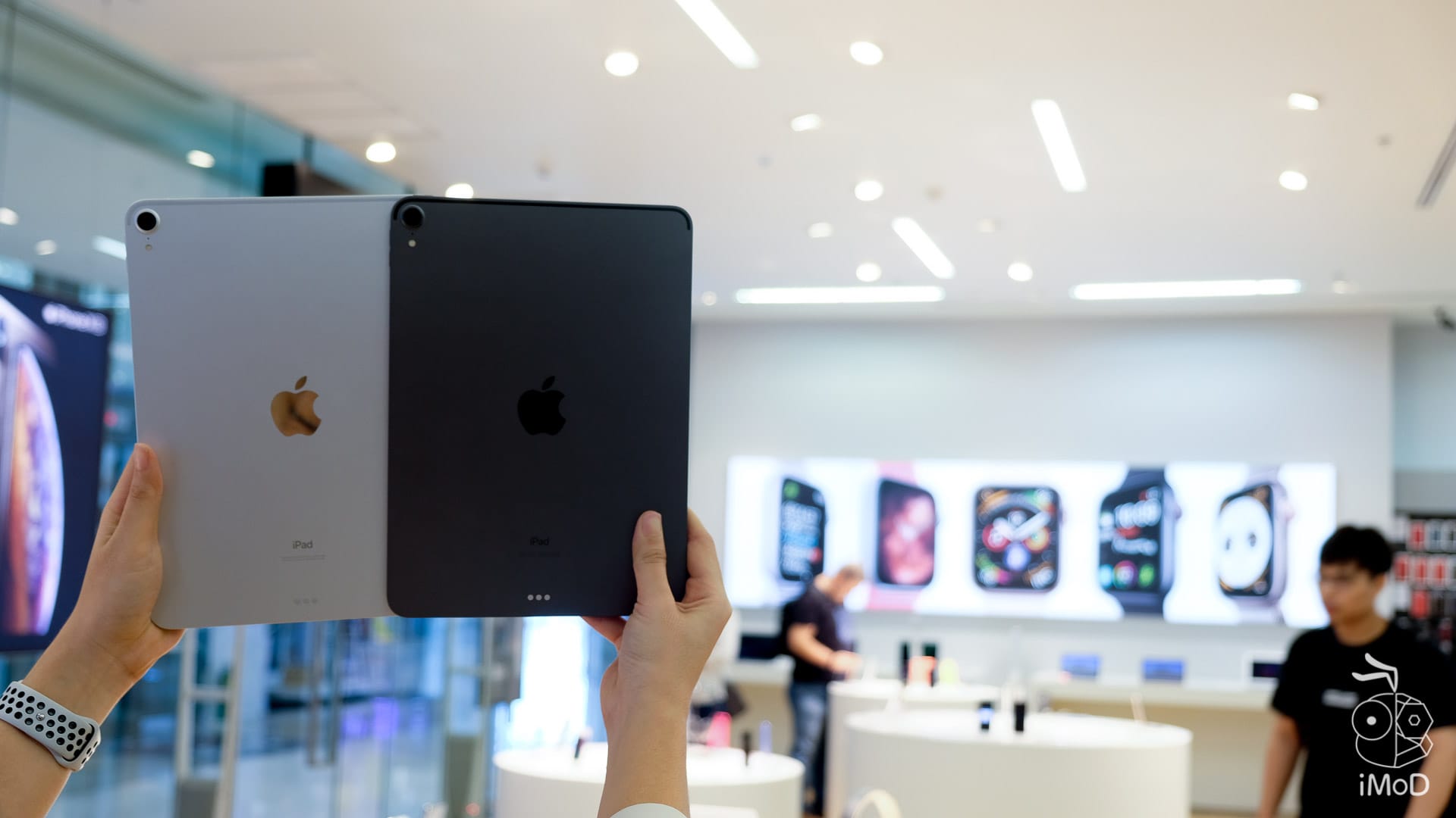 Ipad Pro Macbook Air 2018 Studio7 2416