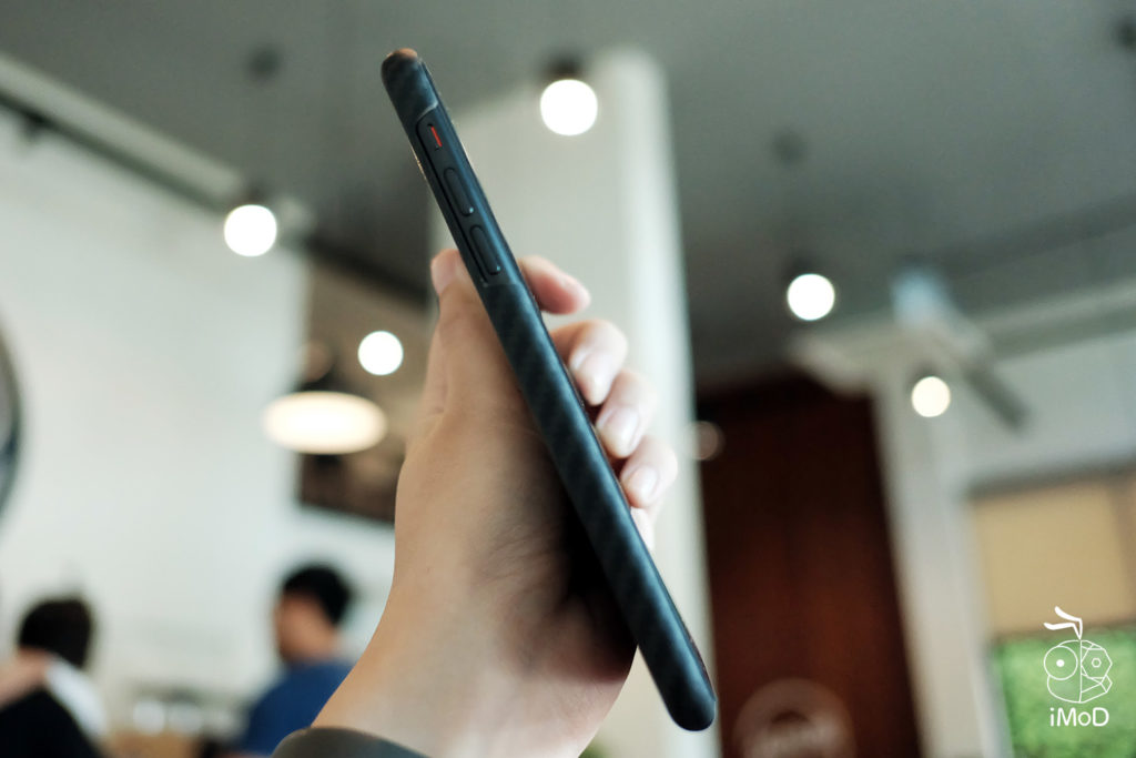 Pitaka Aramid Iphone Xr Case Review 5