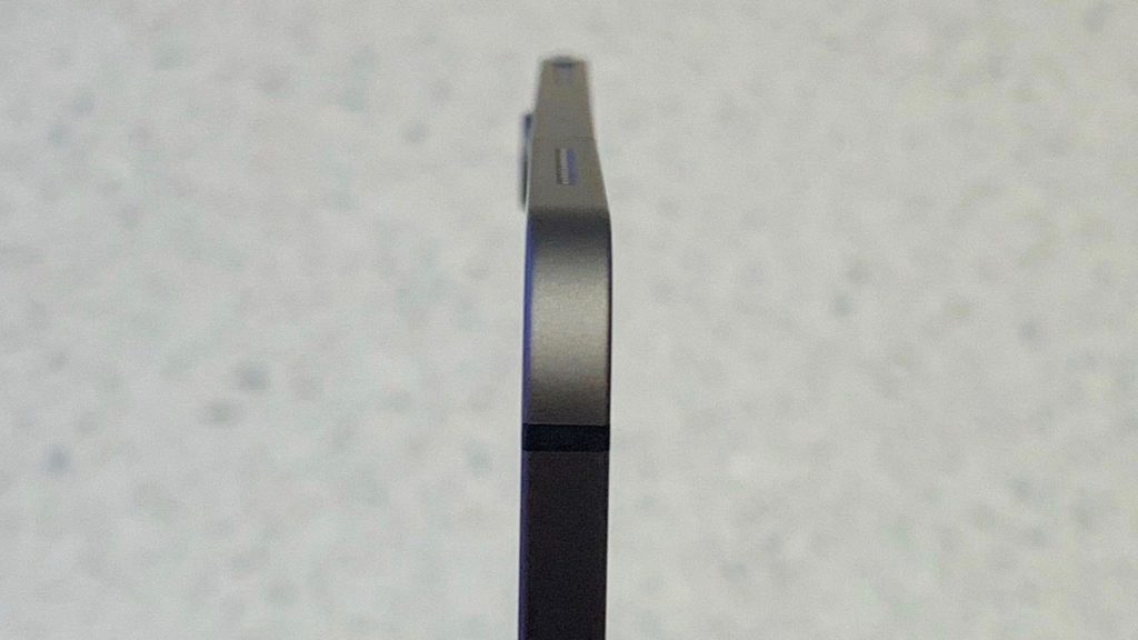 Apple Said Some Ipad Pro 2018 Bend But Not Defect Img 1