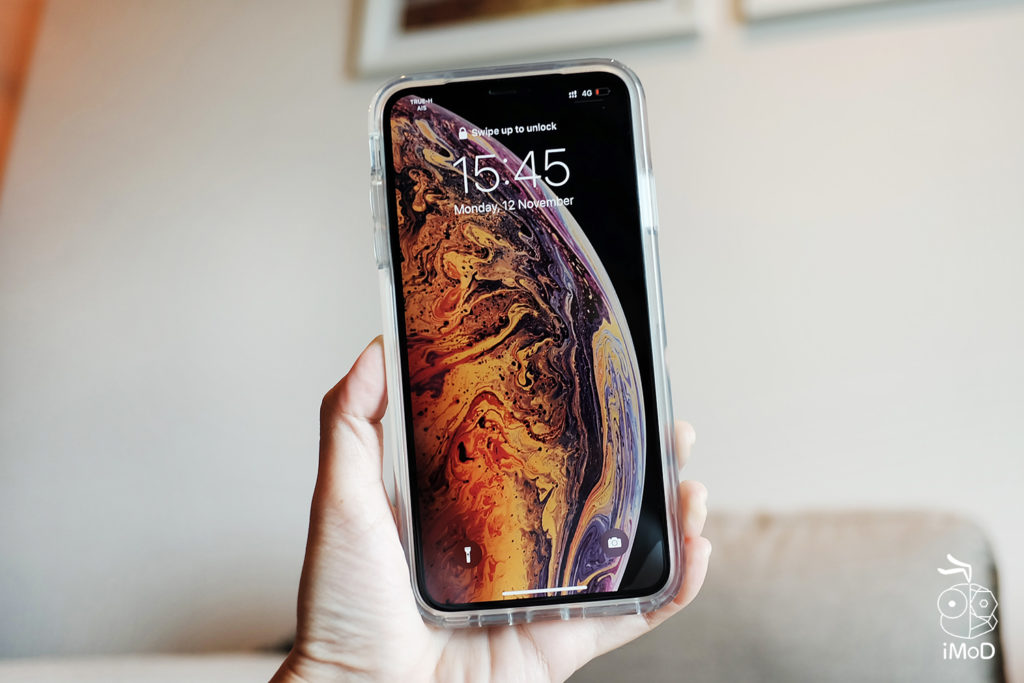 Otter Box Symmetry Clear Iphone Xs Max 4