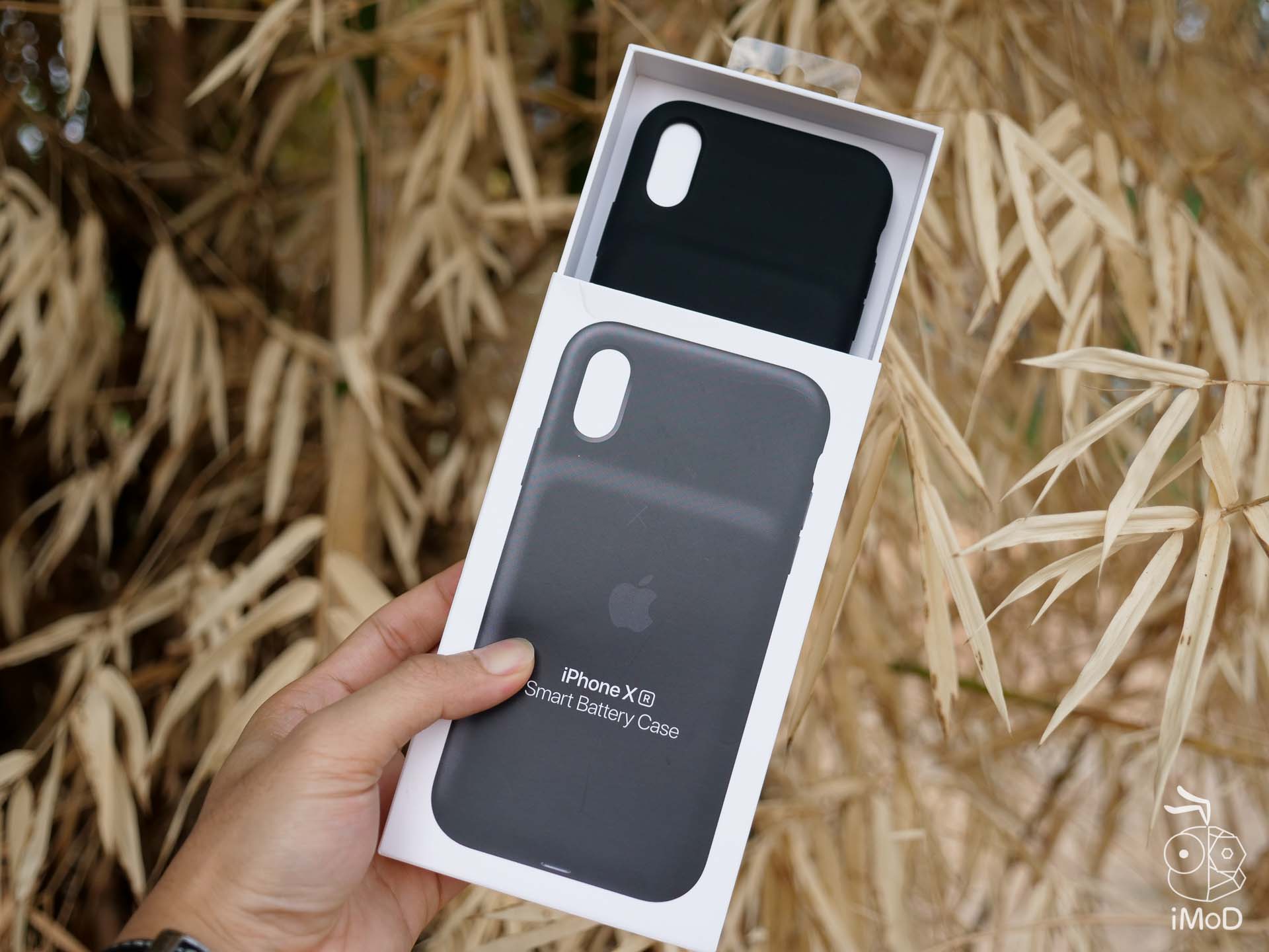Apple Smart Battery Case Iphone Xs Xs Max Xr Review 1222327