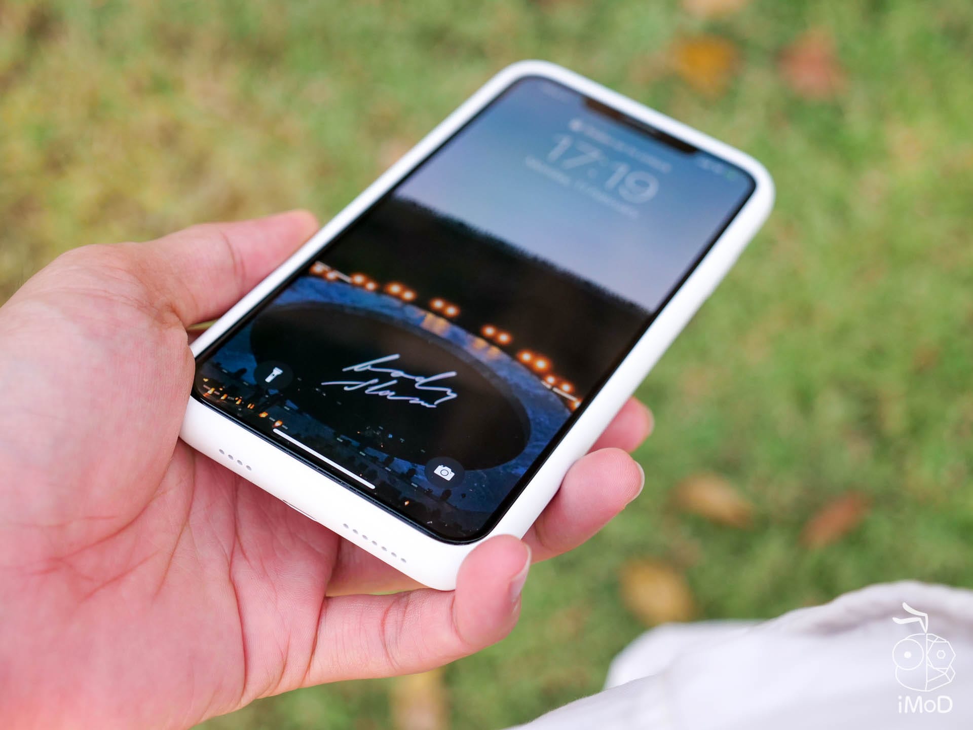 Apple Smart Battery Case Iphone Xs Xs Max Xr Review 1222412