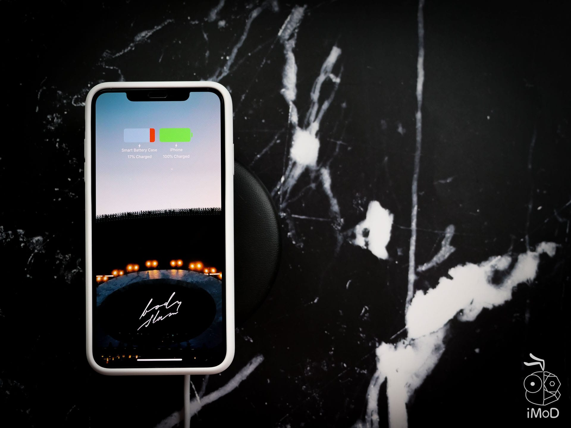 Apple Smart Battery Case Iphone Xs Xs Max Xr Review 1222446
